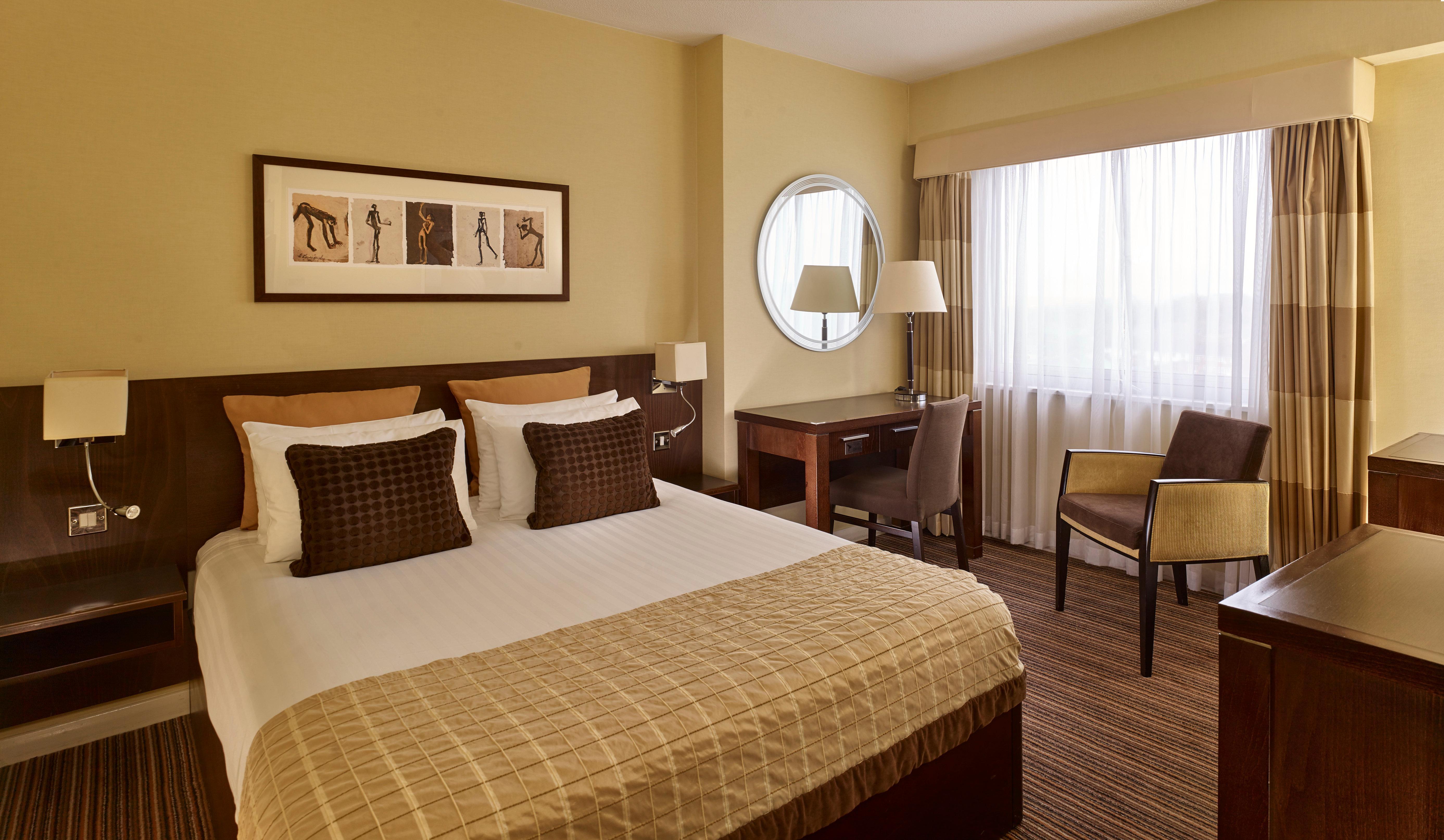 Crowne Plaza London - Gatwick Airport By Ihg Hotel Crawley  Exterior foto