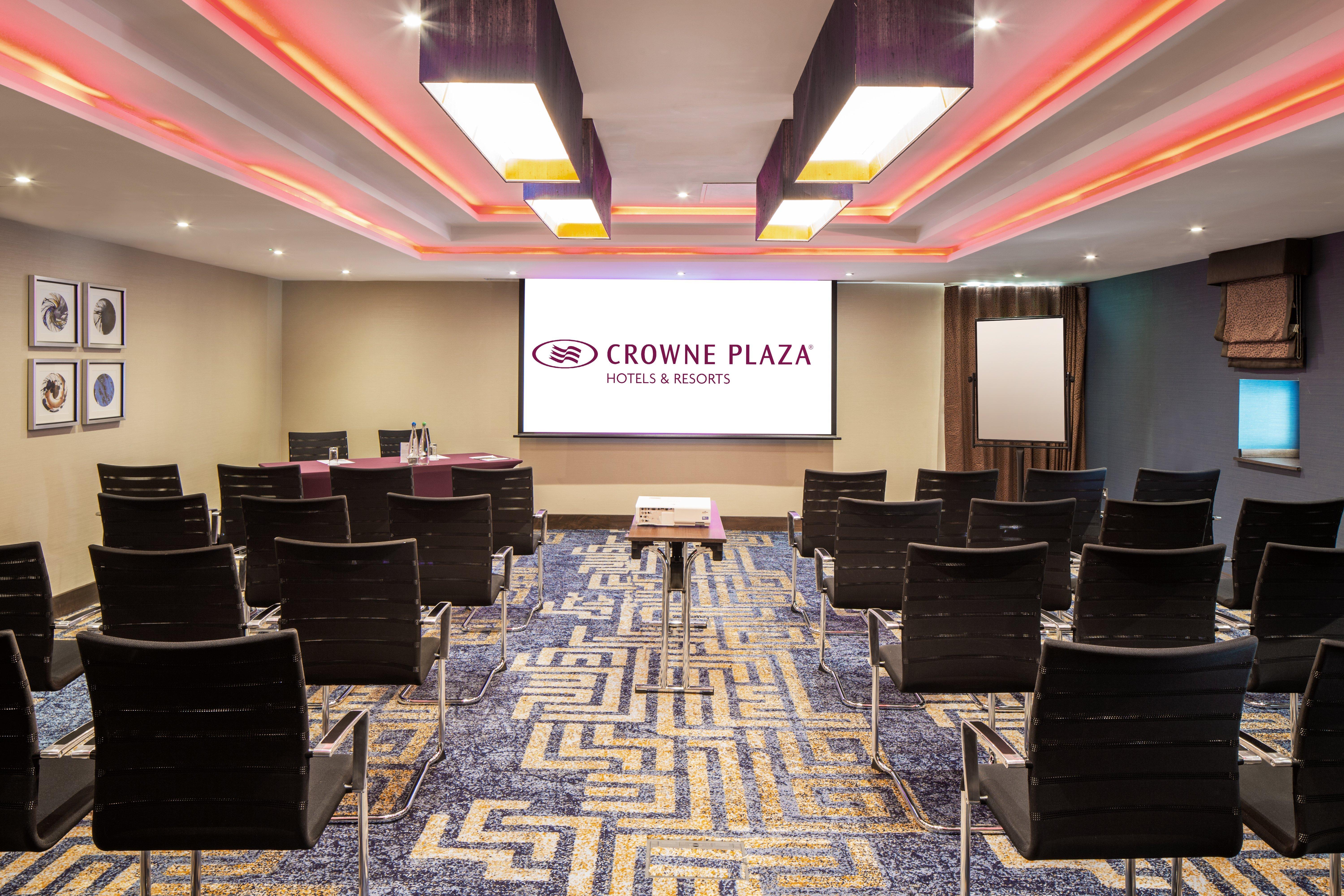 Crowne Plaza London - Gatwick Airport By Ihg Hotel Crawley  Exterior foto