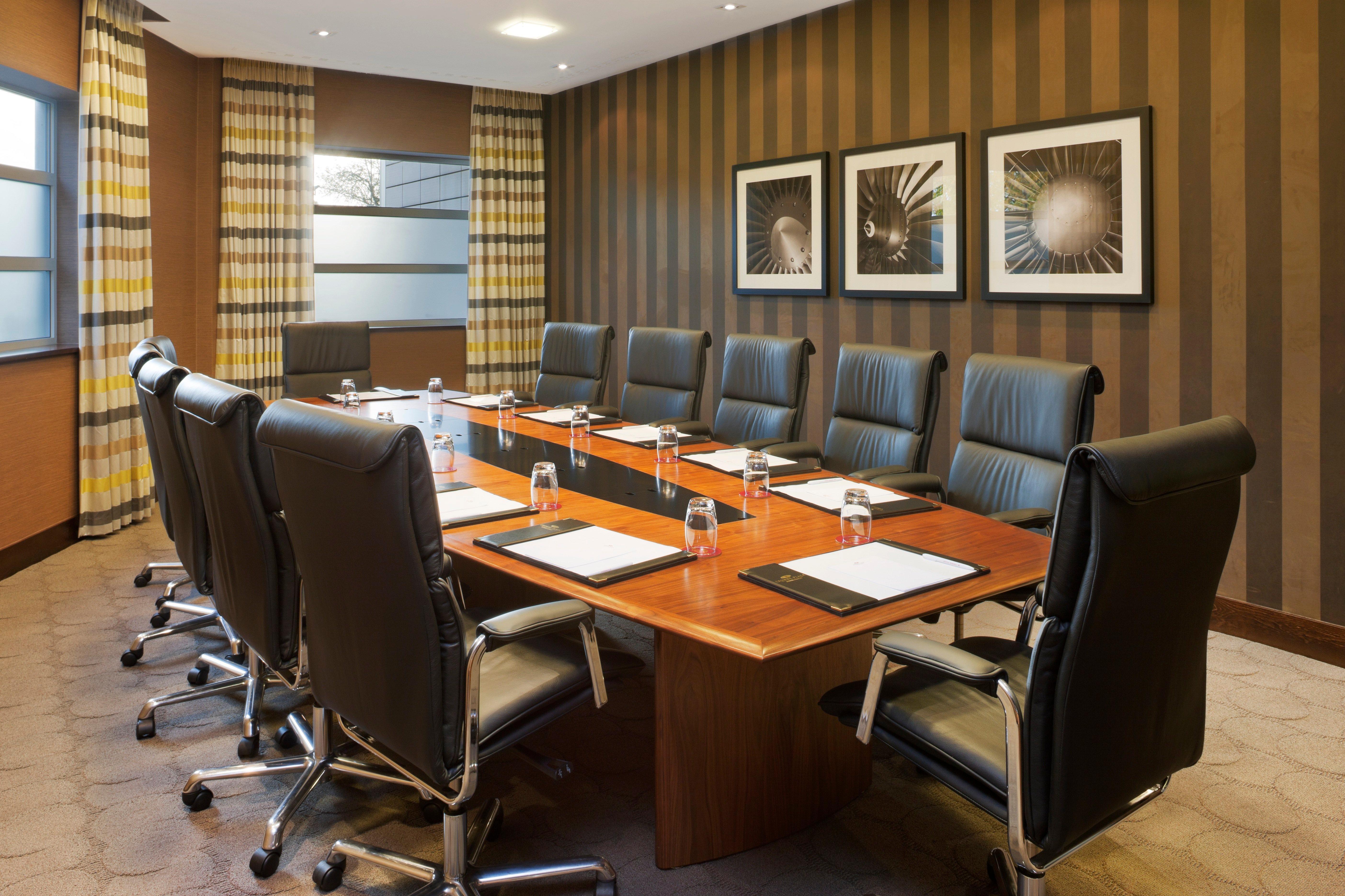 Crowne Plaza London - Gatwick Airport By Ihg Hotel Crawley  Exterior foto