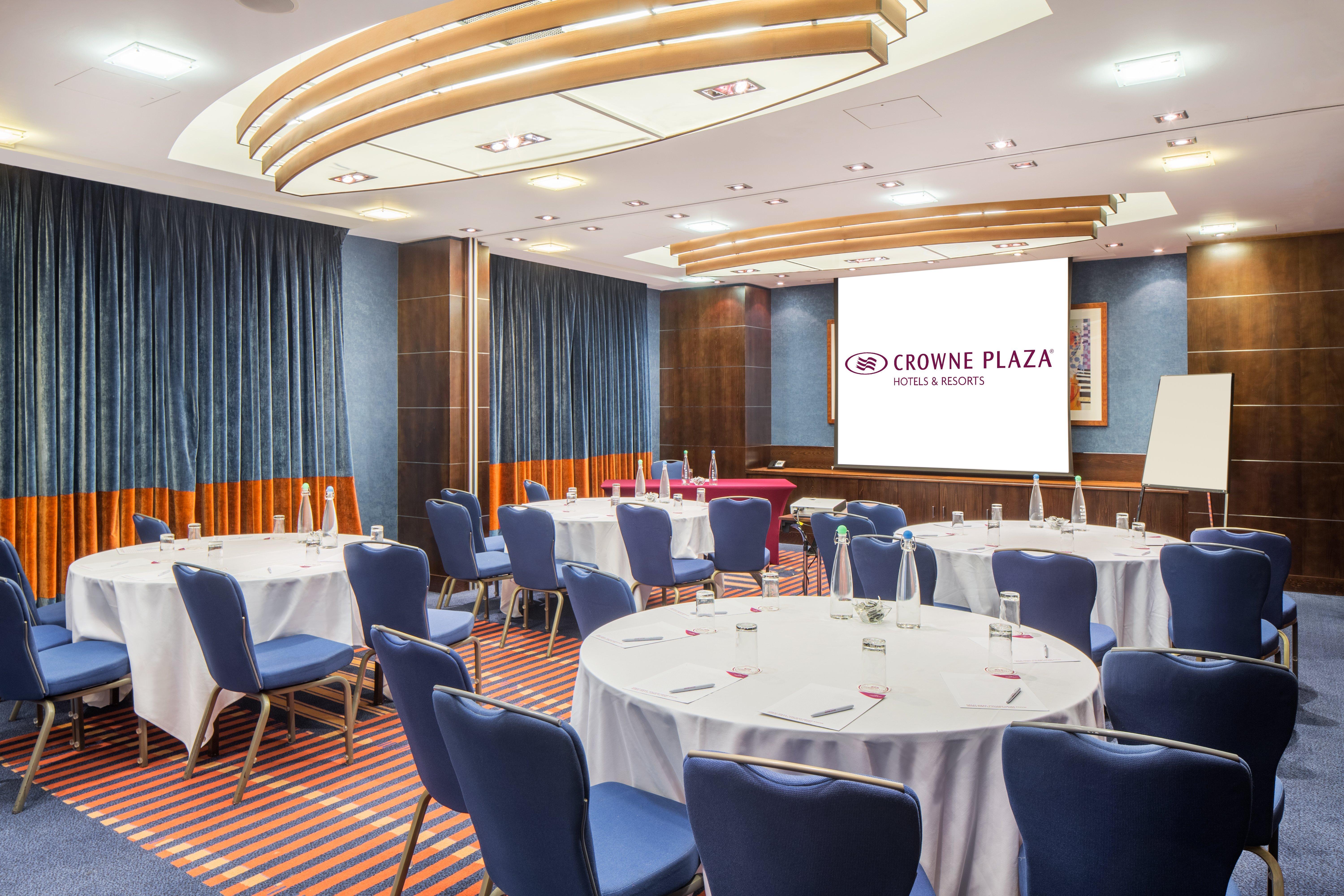 Crowne Plaza London - Gatwick Airport By Ihg Hotel Crawley  Exterior foto